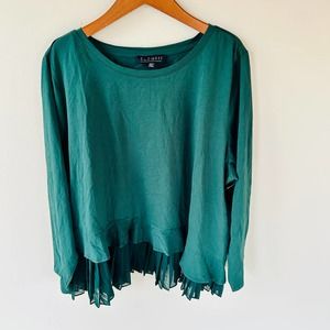 Eloquii 26/28 hunter green crew neck long sleeve blouse pleated chiffon hem